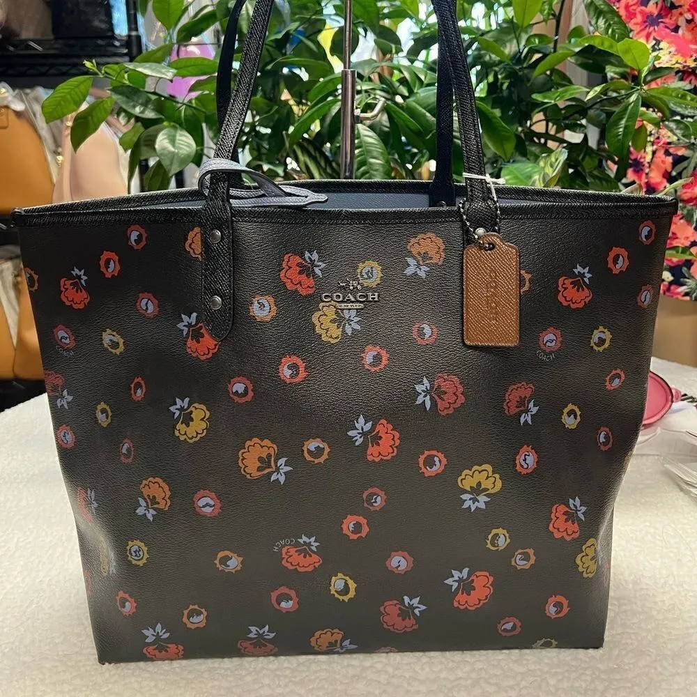 🔥🎁NWT! Coach City TOTE Reversible Handbag Msrp:$350.00 - Image 3