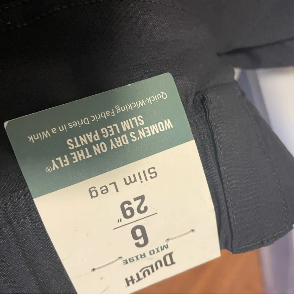 NWT Duluth On The Fly Slim Leg Mid Rise Black Pants Size 6 - Image 3