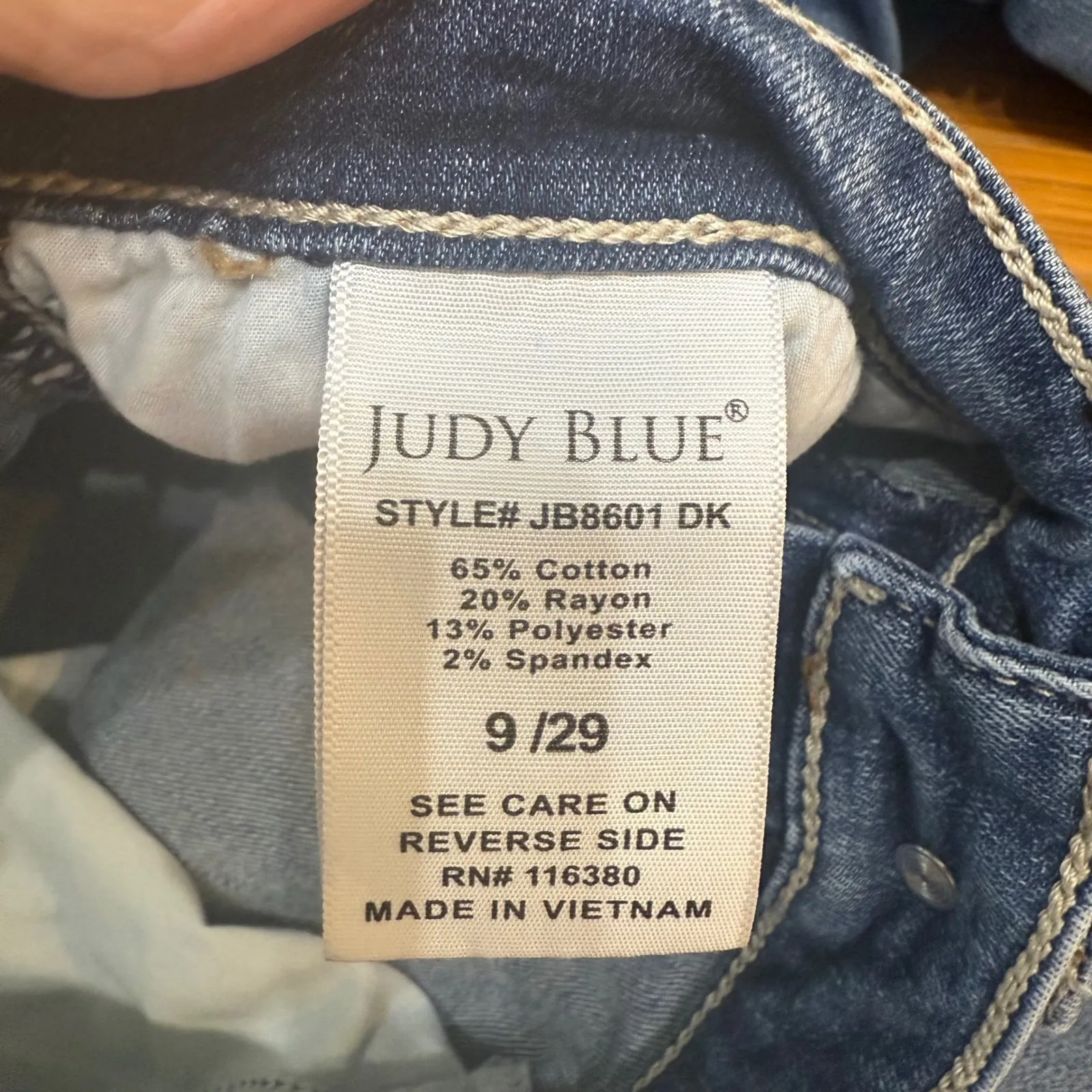 Judy Blue Los Angeles High Waist Crop Jeans‎ Size 9/29 Womens - Image 9