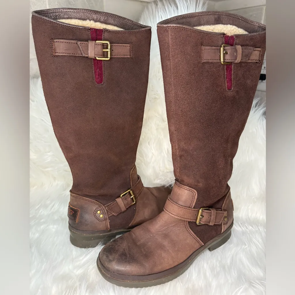 UGG Thomsen stout Waterproof boots, Size 6 - Image 2