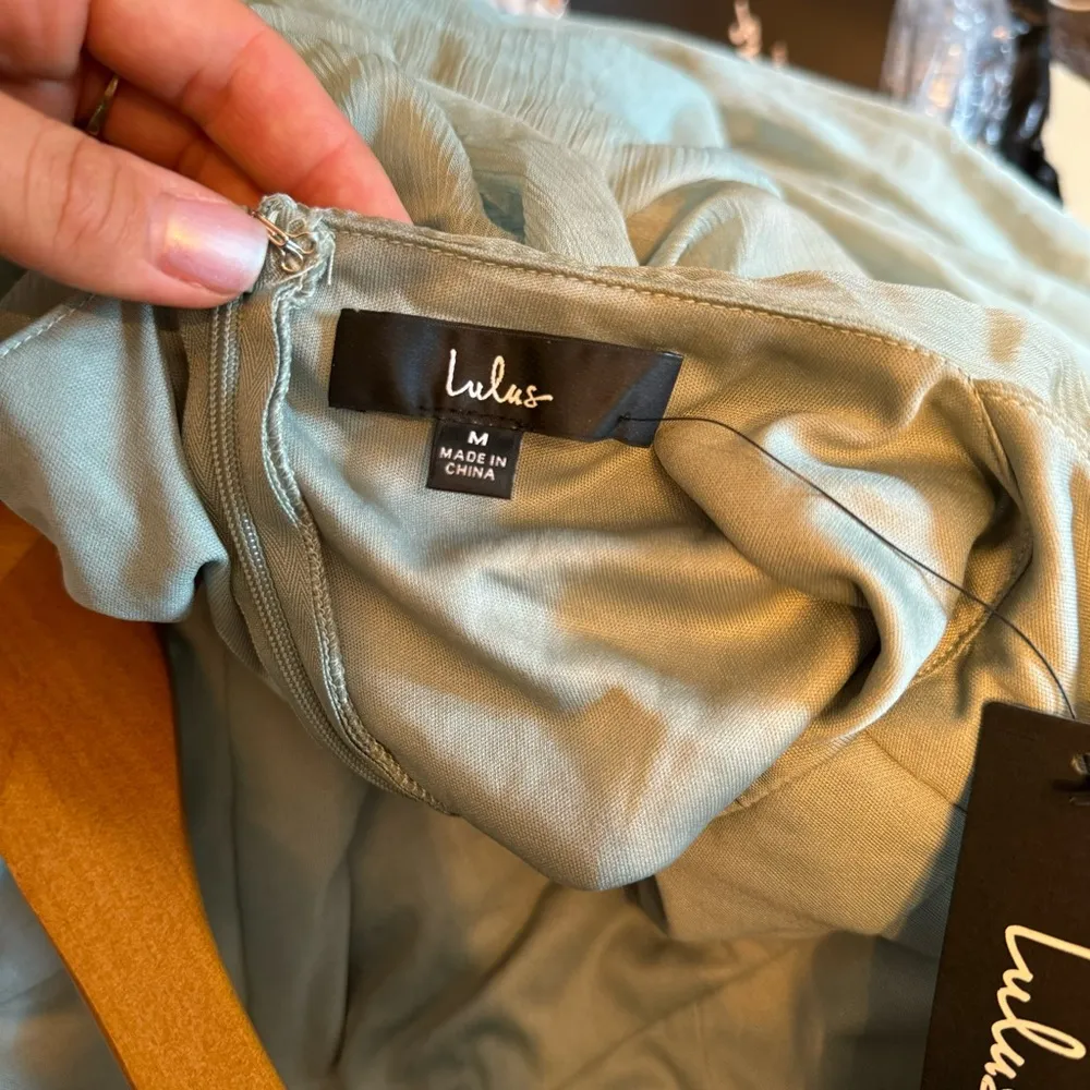 NWT Lulu’s Dreamy Destiny Sage Green Pleated Backless Maxi Dress 👗 - Image 8