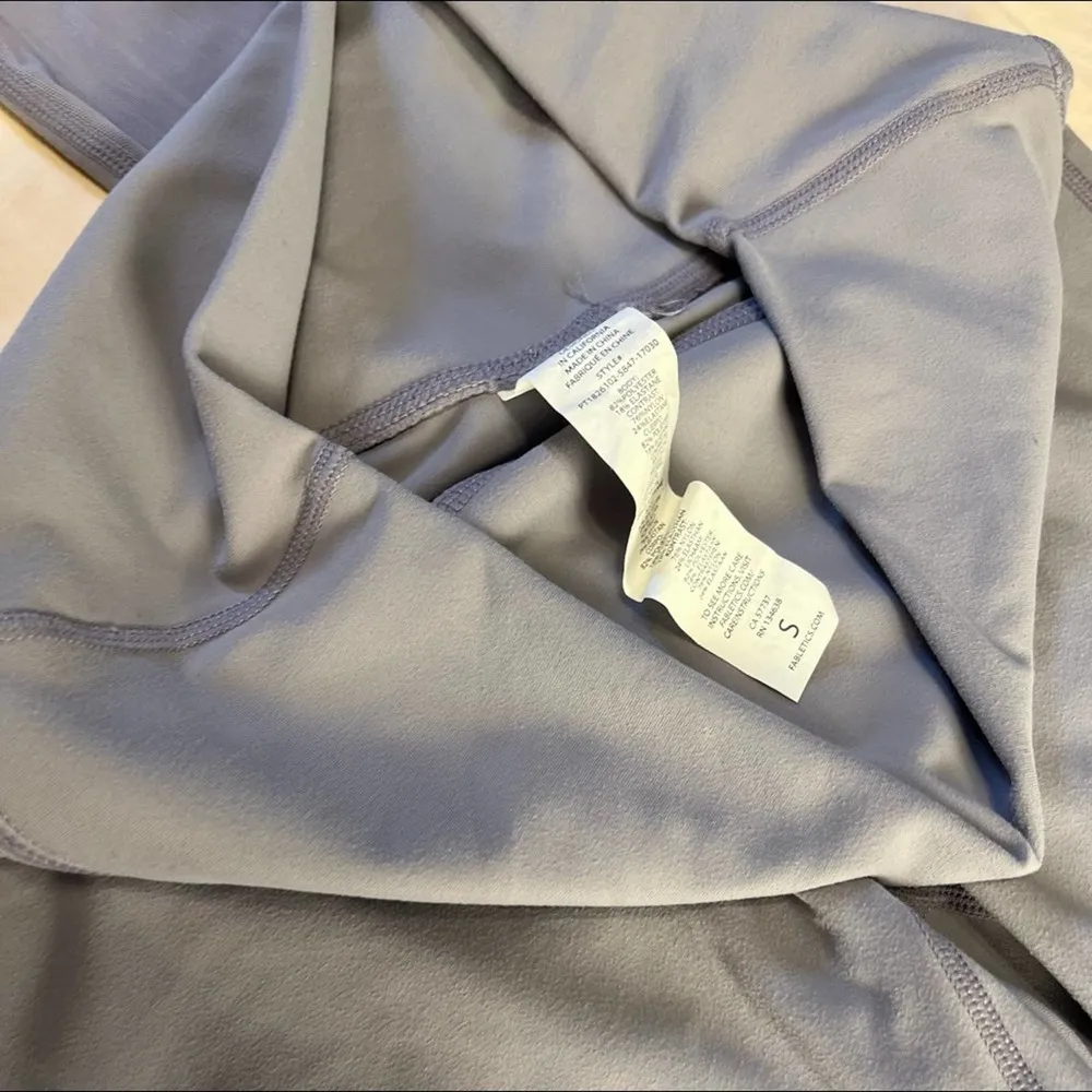 Fabletics Light Purple Capri Mesh Leggings Size S - Image 12