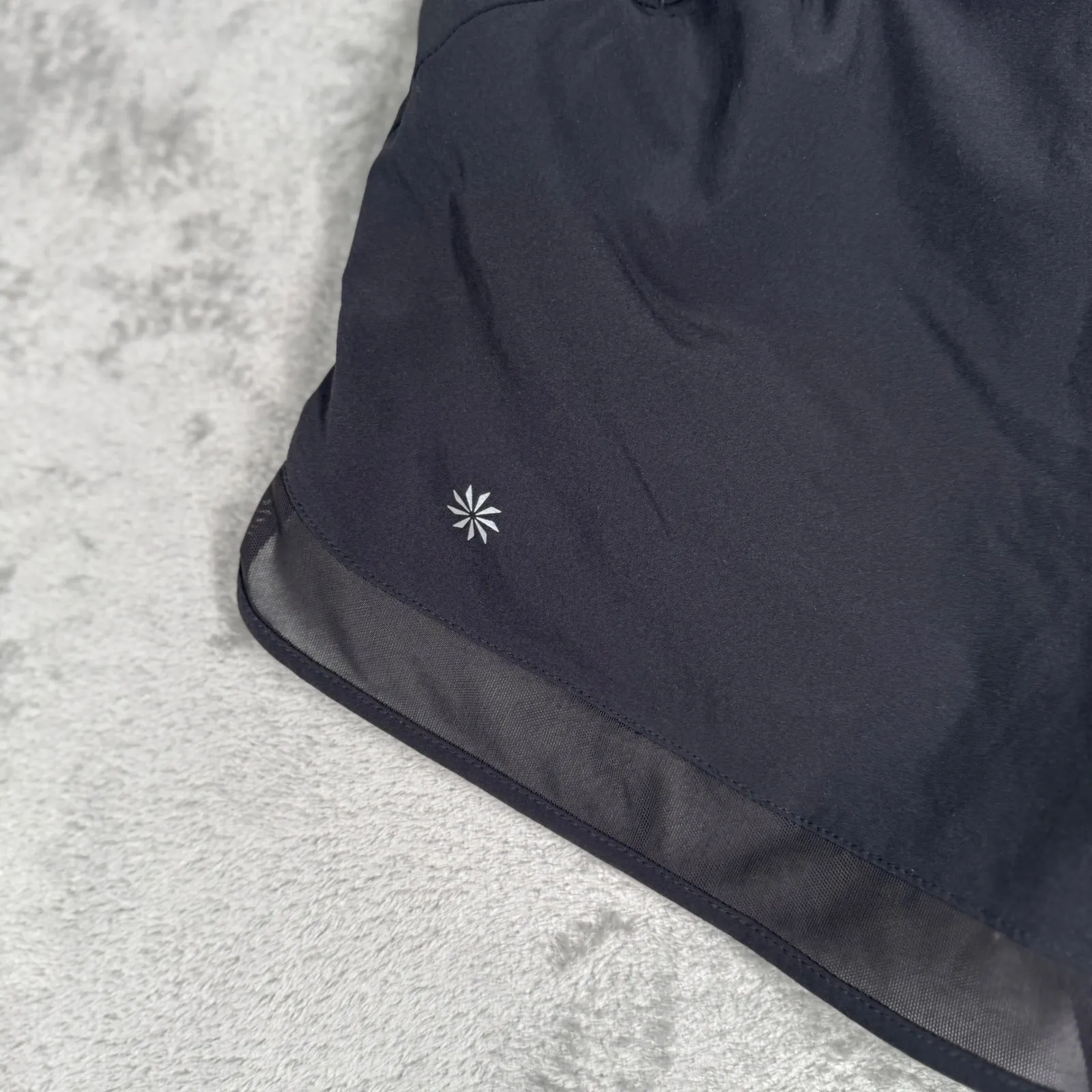 Athleta Mesh Racer Run‎ Shorts Women XXS Black 4 Inch Athleisure Running Minimal - Image 6