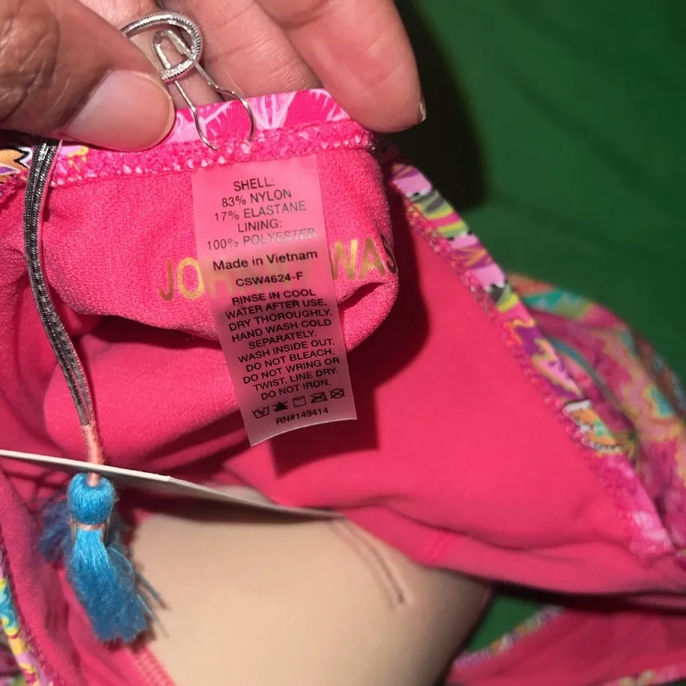 NWT Johnny Was Flamingo Twist One Piece - Pink Floral Swimsuit size Medium - Image 9