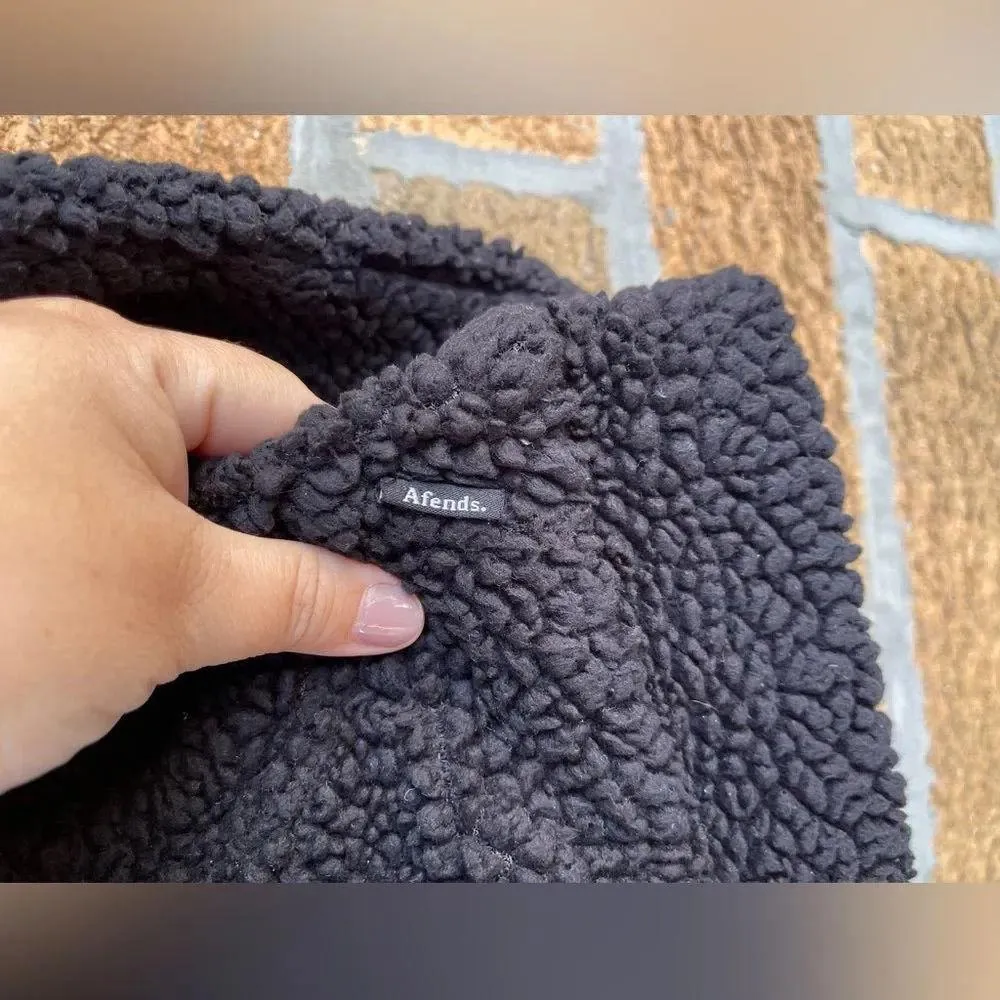Afends Sherpa hooded sweater small Black Size 6 - Image 9