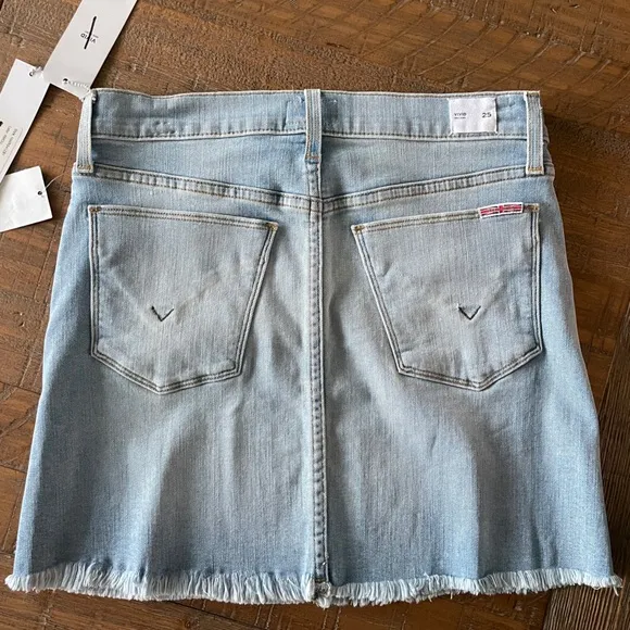 Hudson denim mini skirt Vivid Sz 25 nwt - Image 2