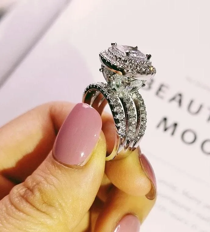 Luxury Top Quality Silver Diamond 6ct Huge Ring - Image 9