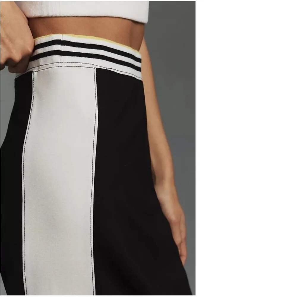 Daily Practice by Anthropologie Full Court midi skirt medium NWT Black color - Image 2