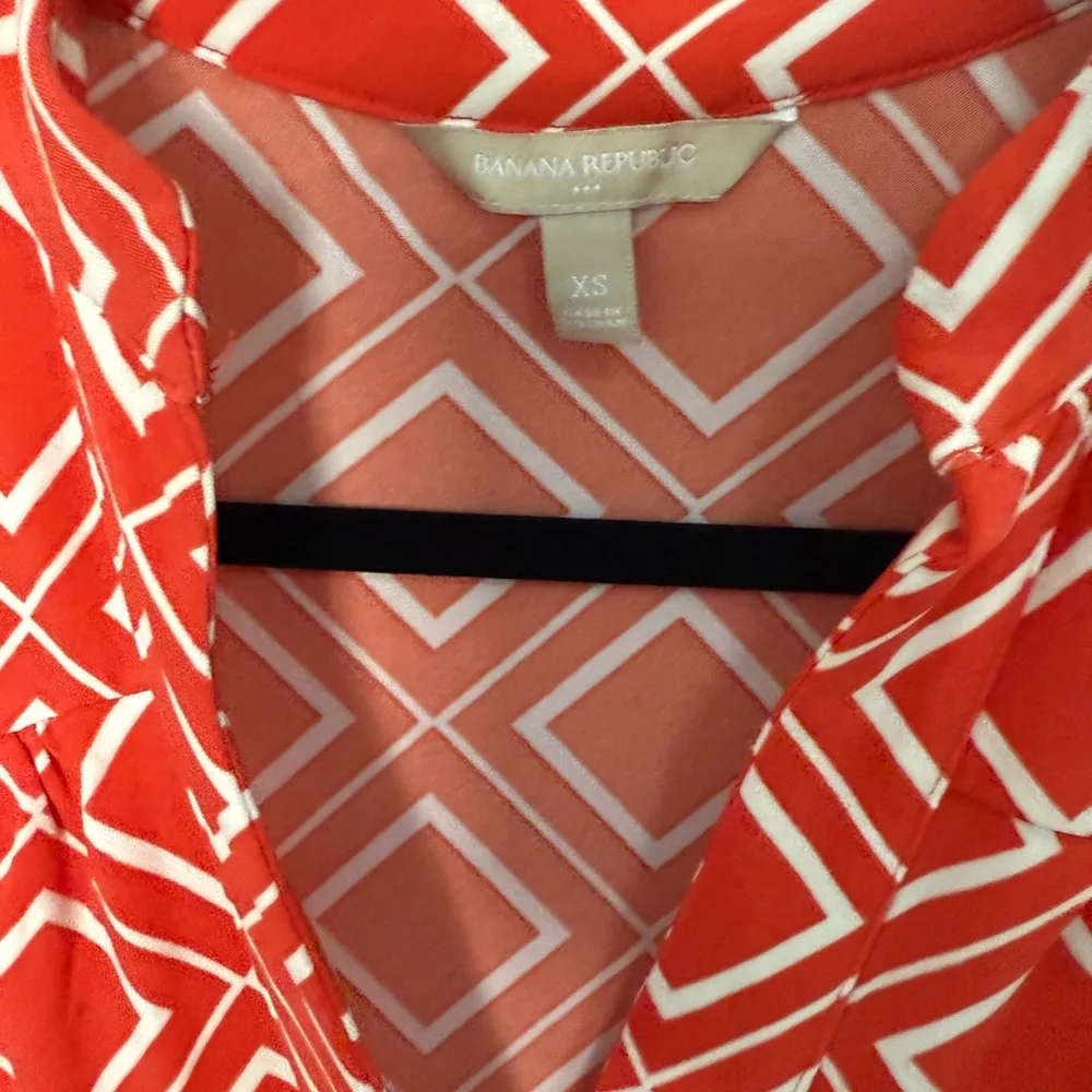 Banana Republic 3/4 Sleeve Midi Dress Orange-Red White Geometric Print XS - Image 5