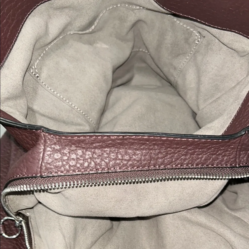Vince Camuto Crescent Leather Shoulder Bag - Image 10