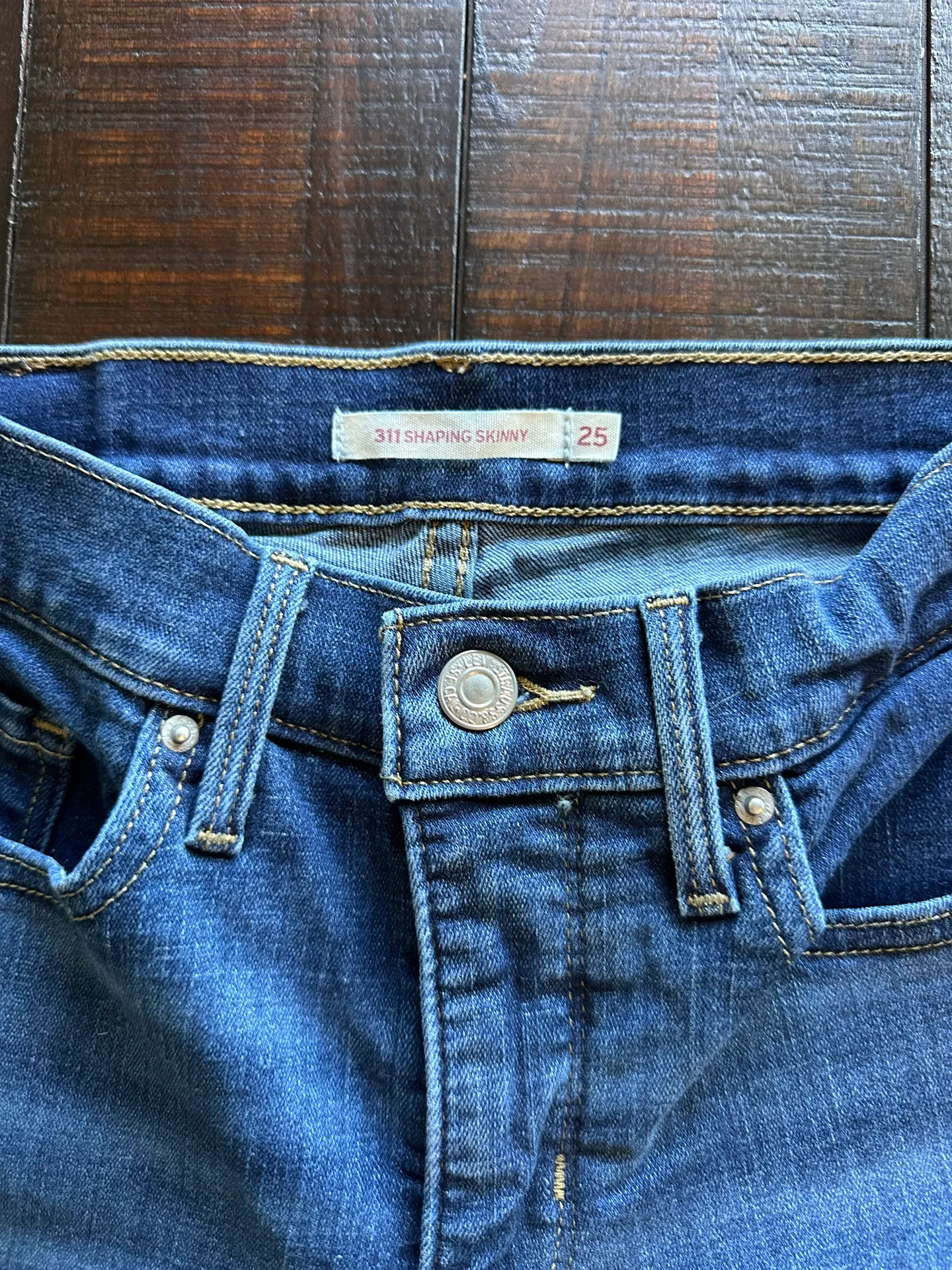 Levi’s 311 Shaping Skinny Jeans - Image 6