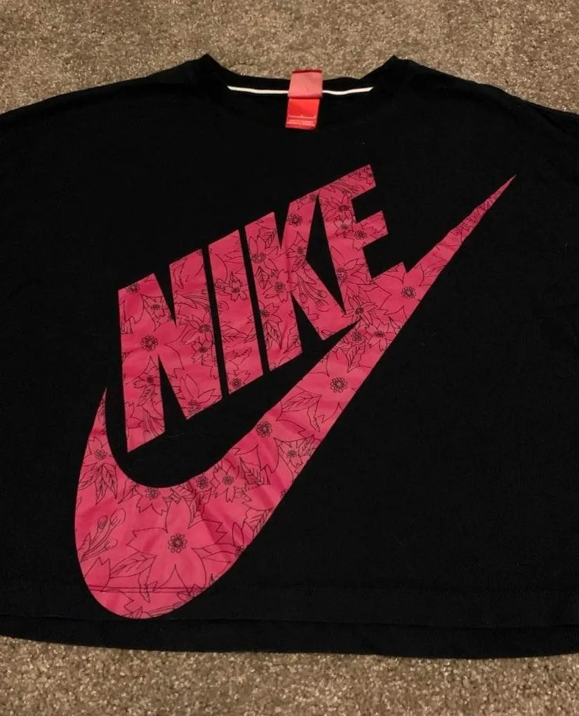 Nike Cropped Top - Image 2