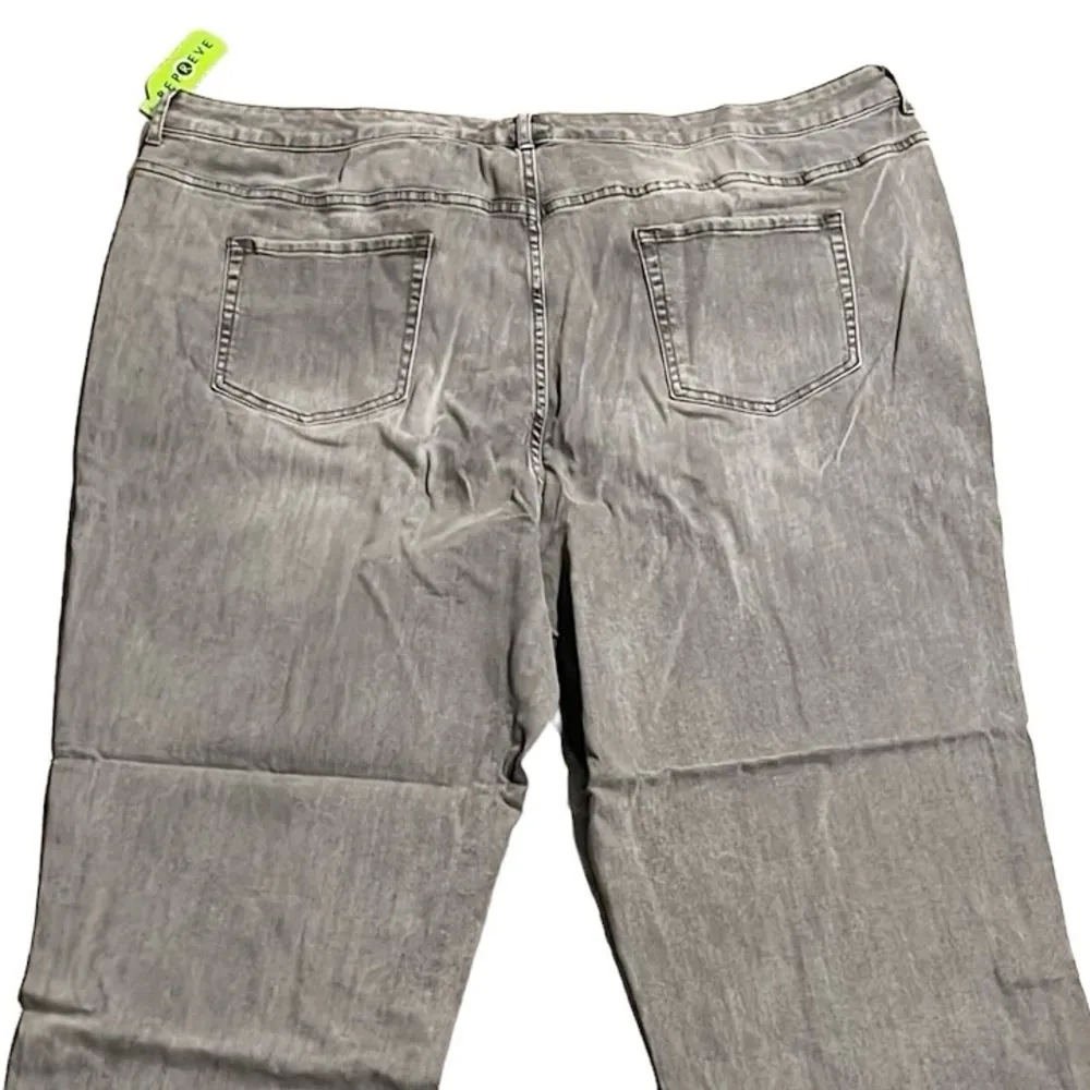 LOGO Grey Smoke Regular Straight-Leg Boyfriend Jeans, Plus Size 28 New w/Tag - Image 7