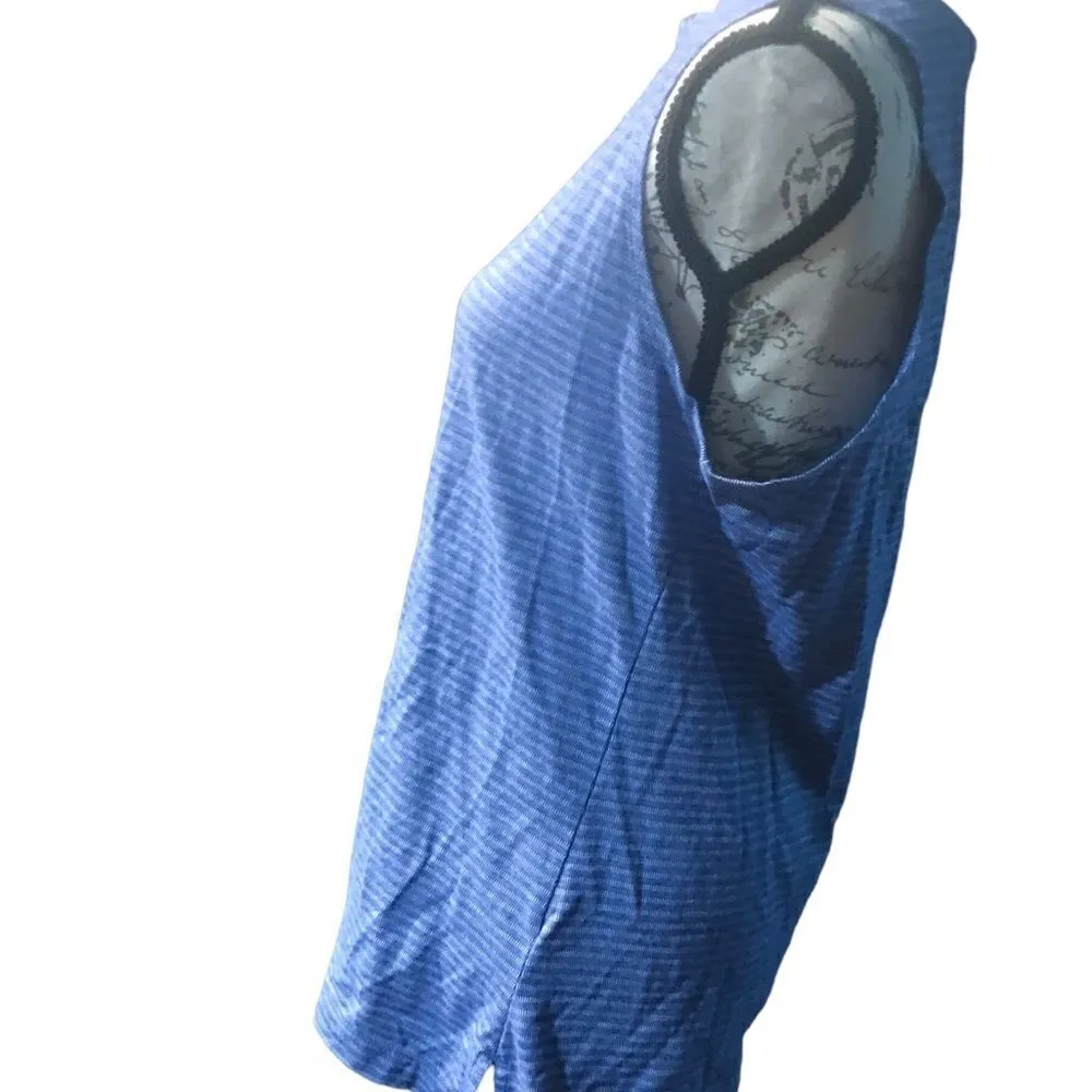 Athletic sleeveless blue top size large - Image 3