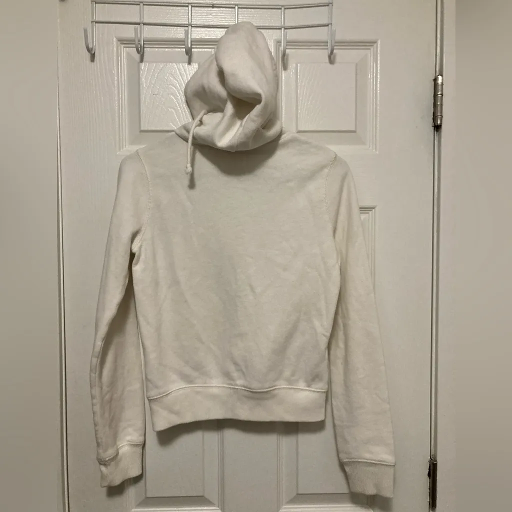 Hollister Women's Vintage Cream with Embroidered Graphic Text Hoodie - Image 10