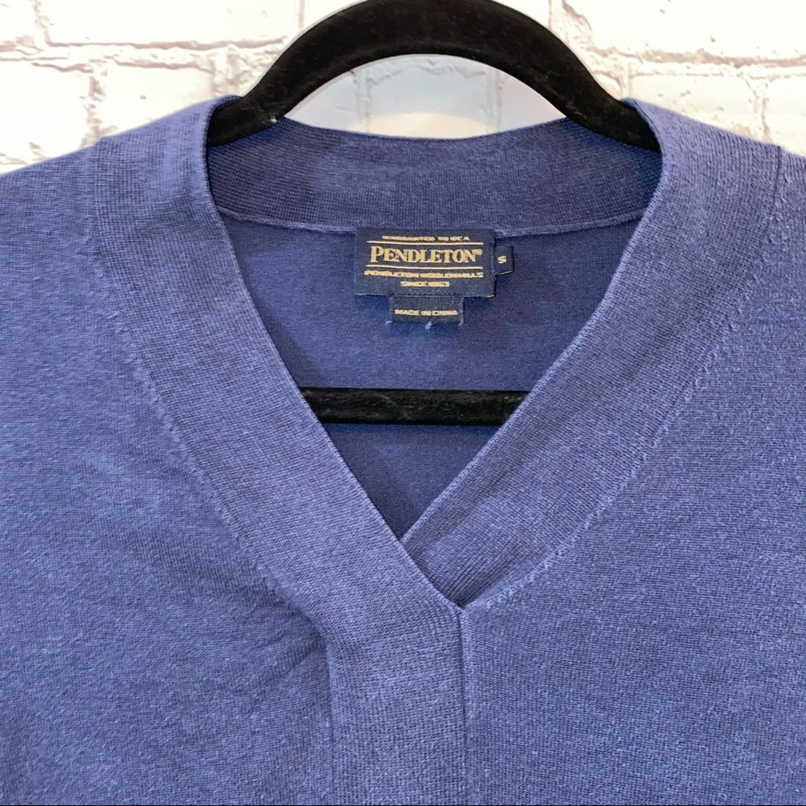 Pendleton Navy Silk Blend Sweater - Image 2