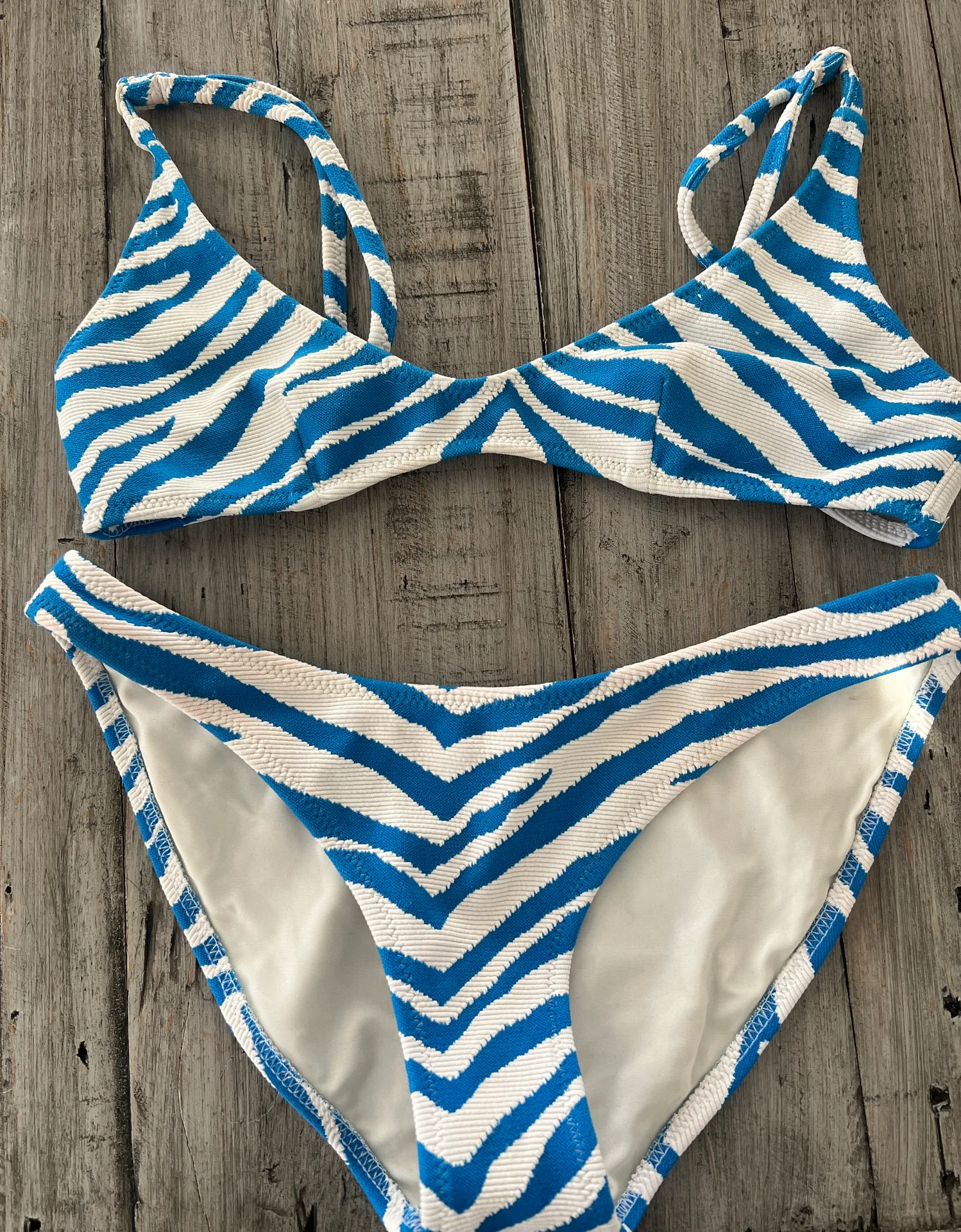 Maia zebra splash bikini - Image 2