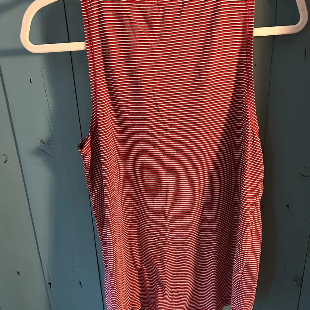 Old Navy Red Striped Sleeveless Top | Size Large - Image 3