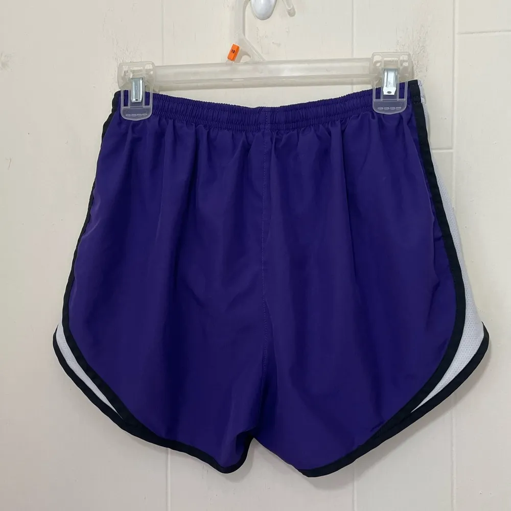 Nike Dri Fit Running Shorts Purple Athletic Brief Lined Norts Women’s Size M - Image 2