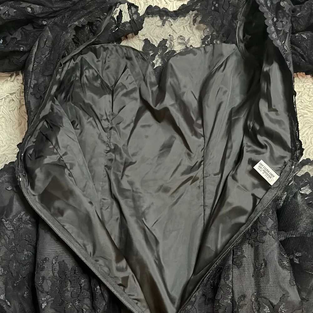 Vintage Black Dress What’s Up by Carol Prom Goth Wedding Lace 80s 2 4 6 - Image 7