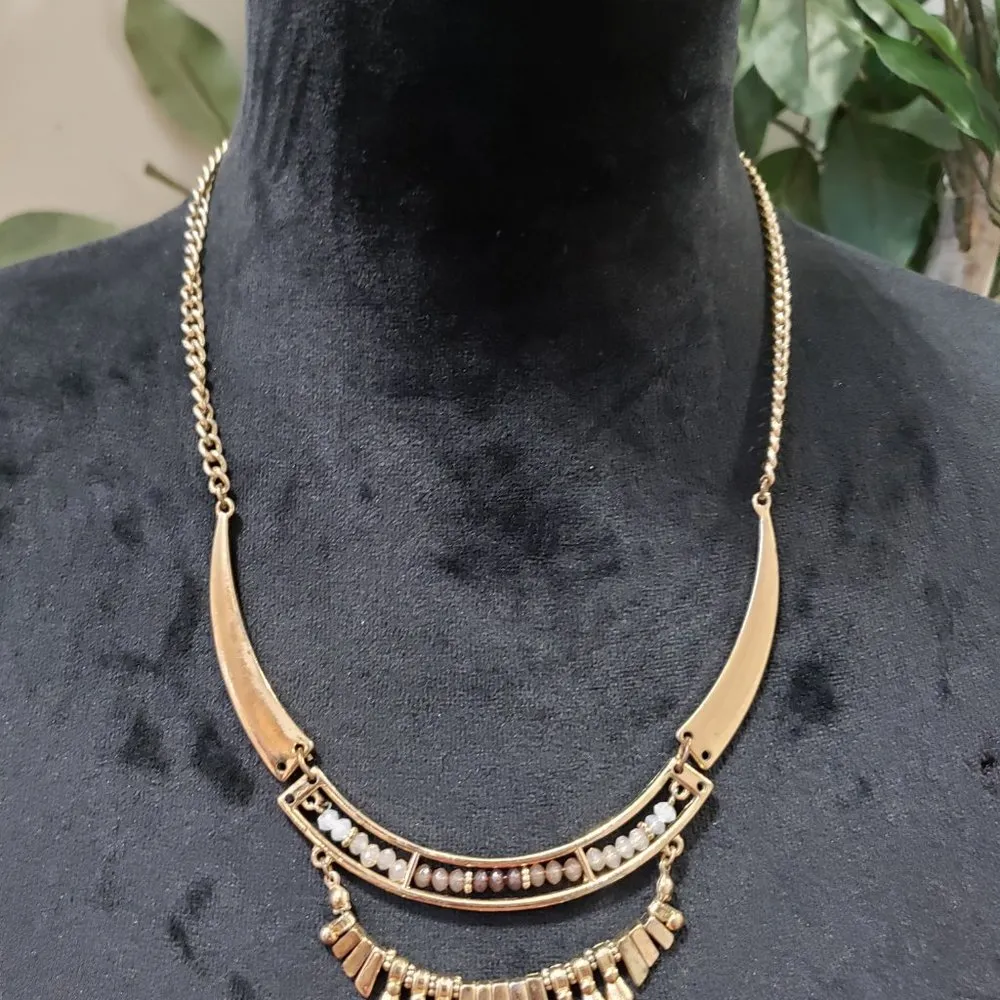 Women's Antique Gold Tone Canyon Sky Statement Necklace - Image 2