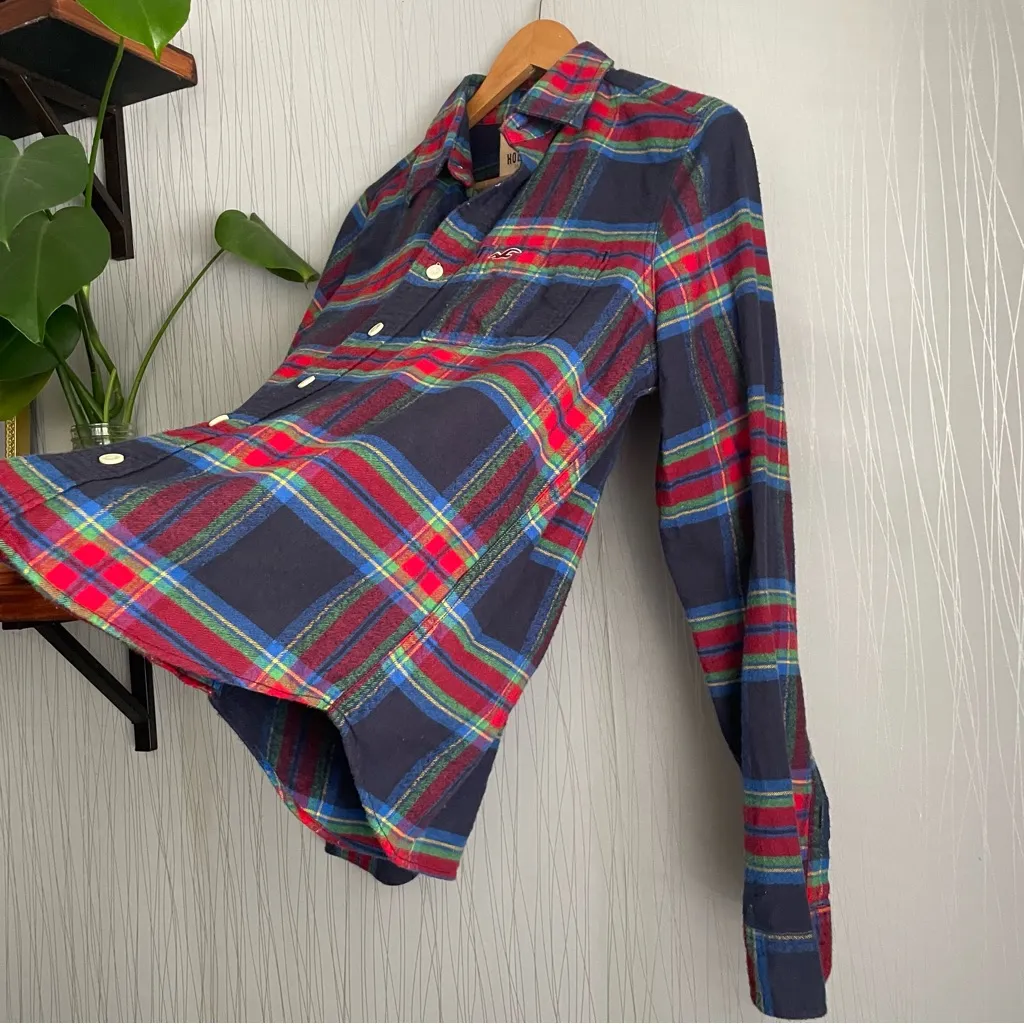 Hollister Flannel Button Up Cotton Shirt - Image 5