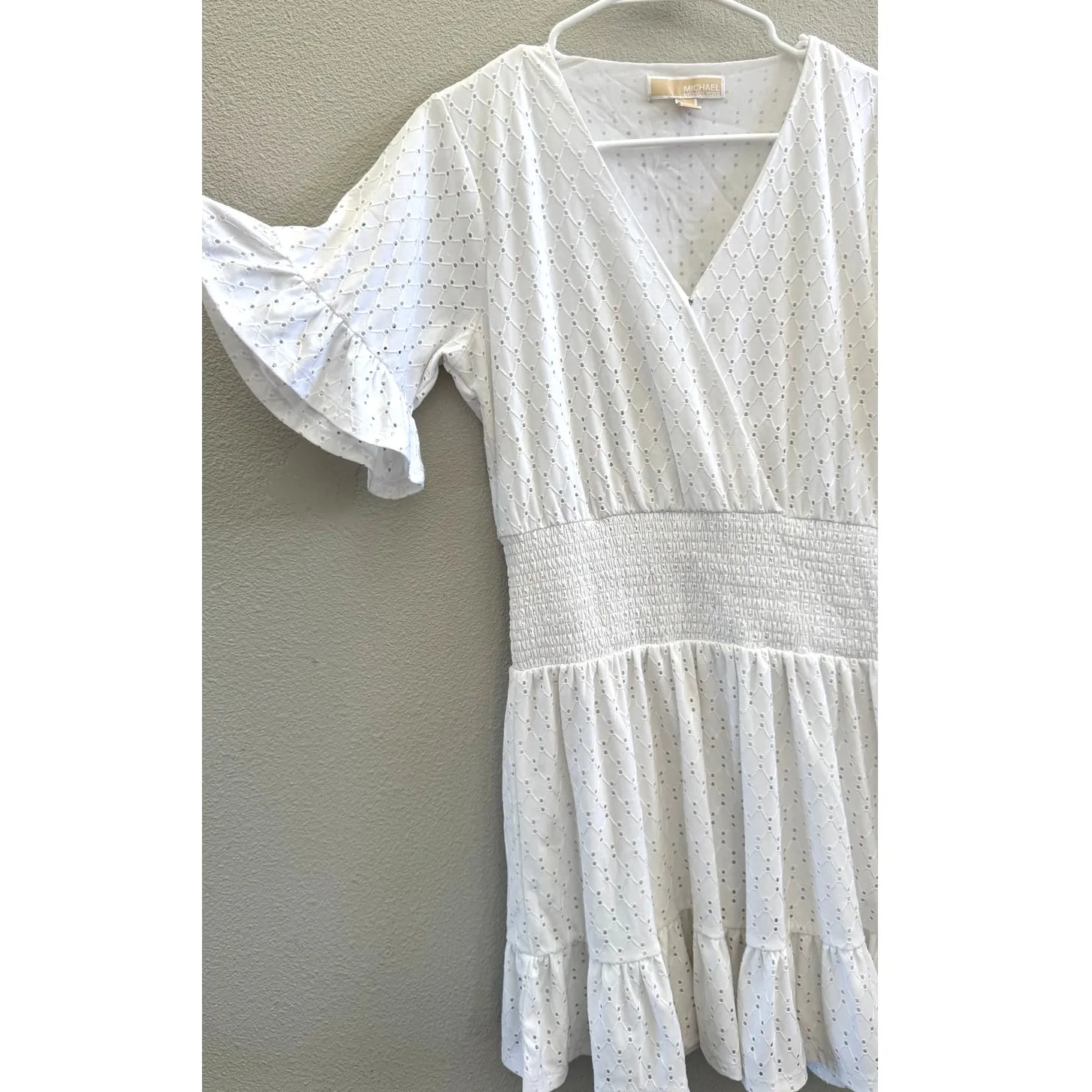 NWT Michael Kors Eyelet Smocked Mini Dress White Size Small V Neck Short Sleeve - Image 5