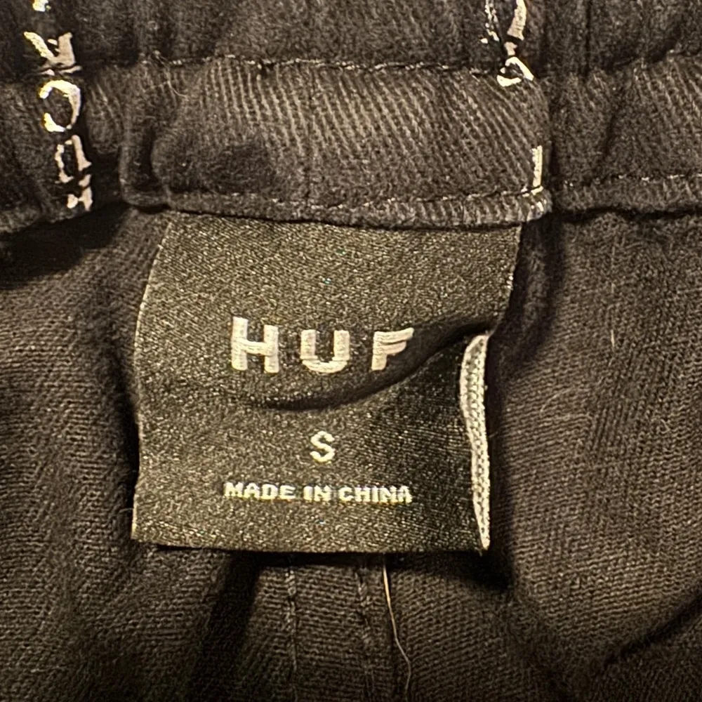 Unisex HUF Pants Black - Image 5