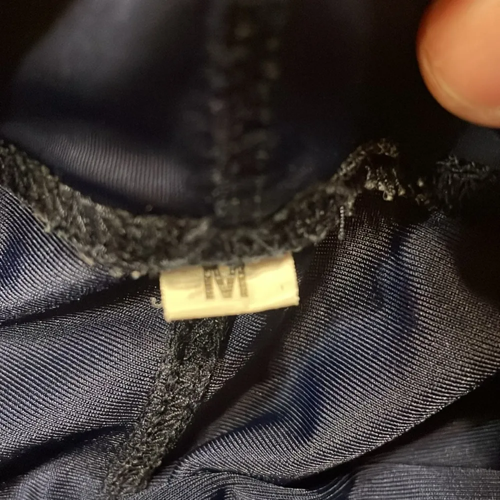 Navy blue volleyball shorts size small - Image 2