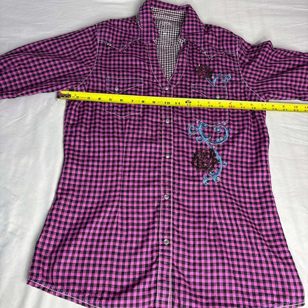Pink and Black Checkered Women's Blouse Size M - Image 7