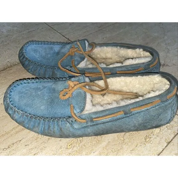 UGG DAKOTA SUEDE/ SHEEPWOOL MOCCASIN SLIPPERS, WOMEN US 7 Blue‎ - Image 2