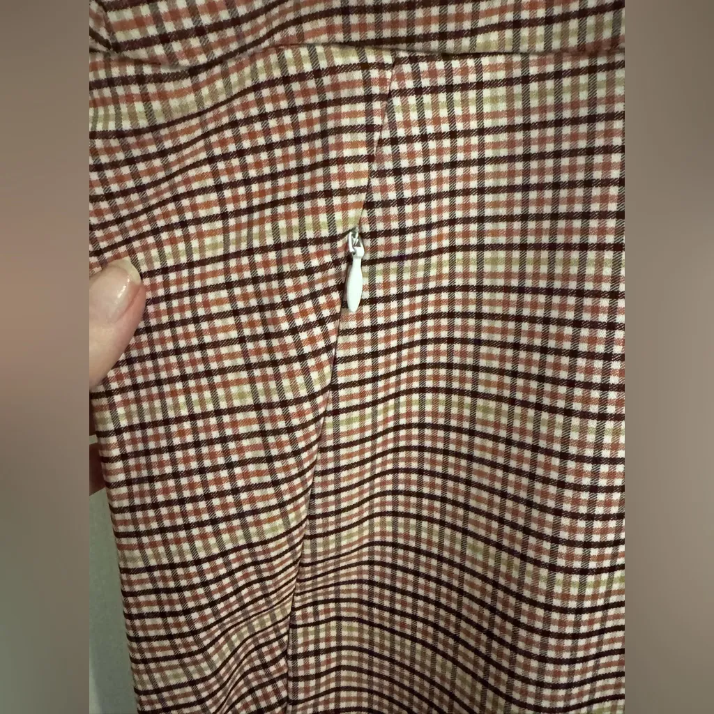 Lane Bryant Signature Fit 4-Season Ankle Pants Berry Plaid Stretch Plus Size 22 - Image 5