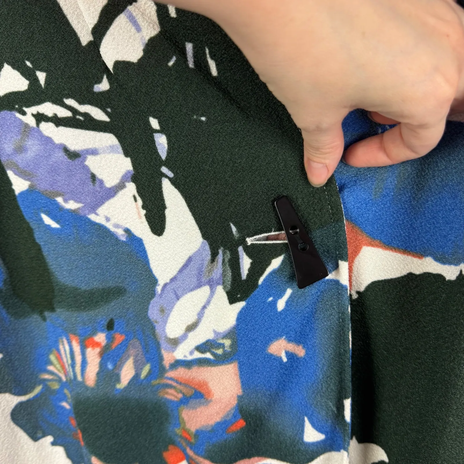 Ali Miles Abstract Floral Cardigan Small Multicolor 3/4 Sleeve Lightweight Artsy - Image 2