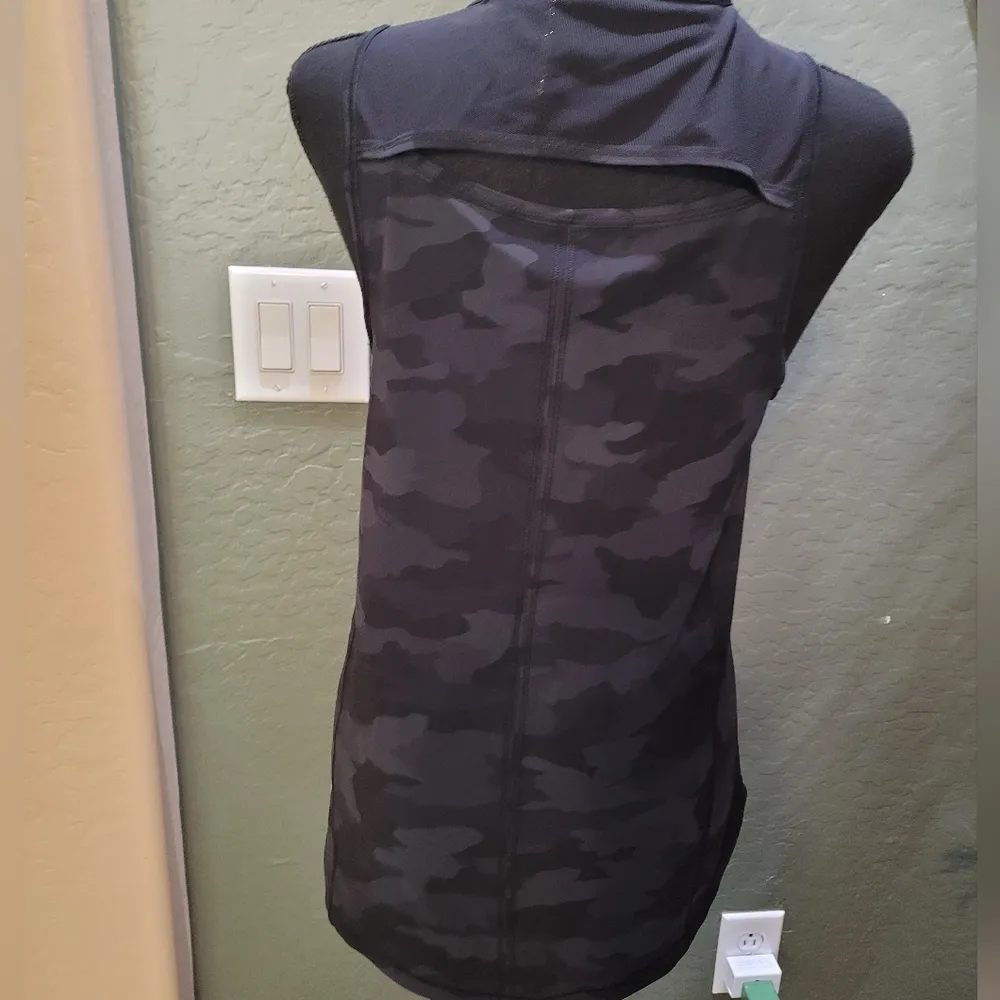 Camo tank top - Image 3