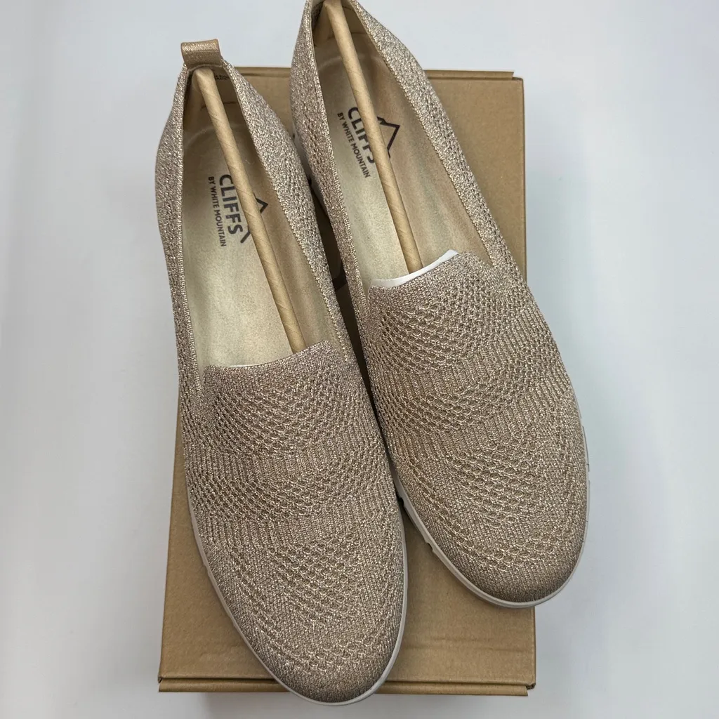 Cliffs by White Mountain Women's Garren Slip - Image 11