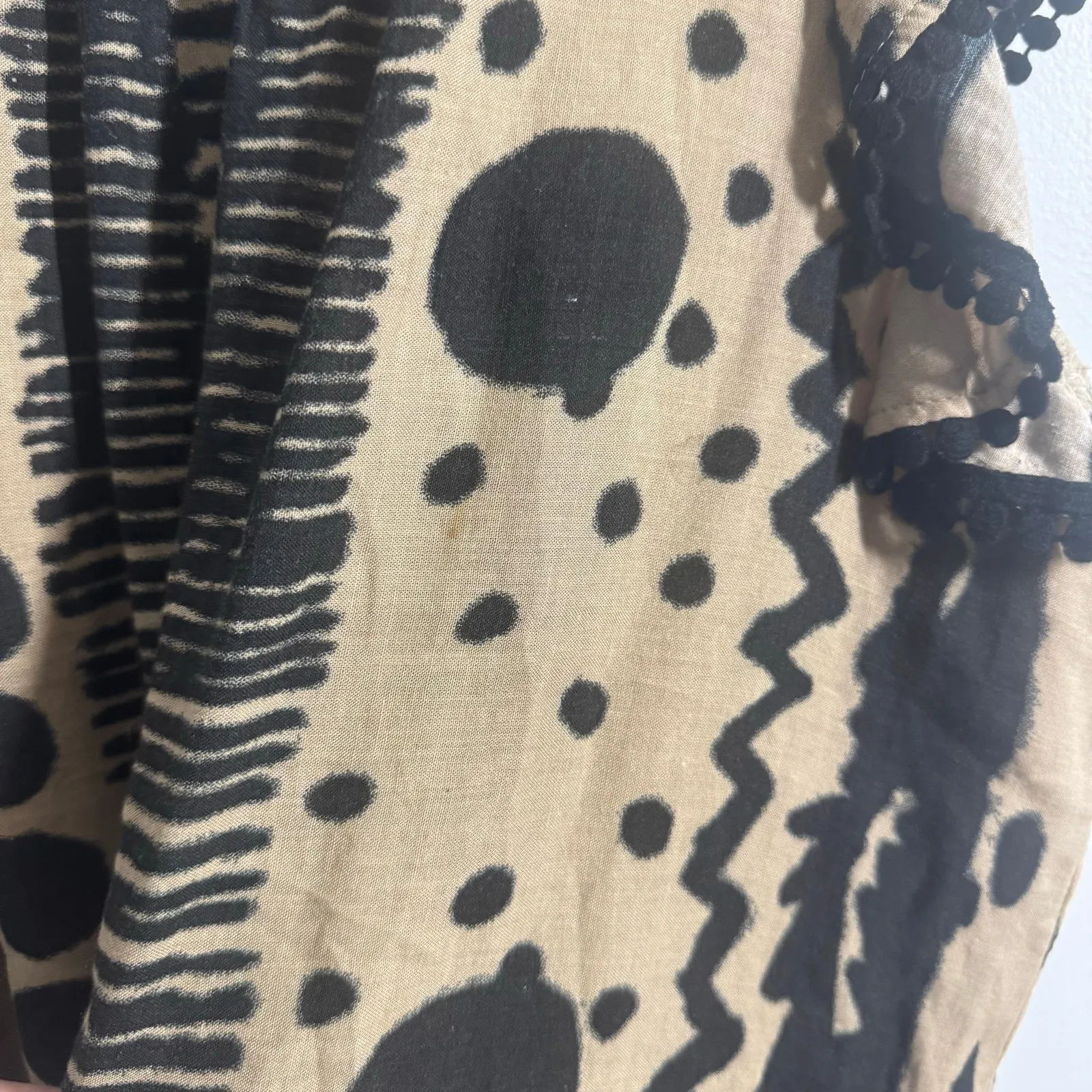 THML Dress Women M Black Tan Animal Print Shift Ruffle Cap Sleeve Cocktail Party - Image 4