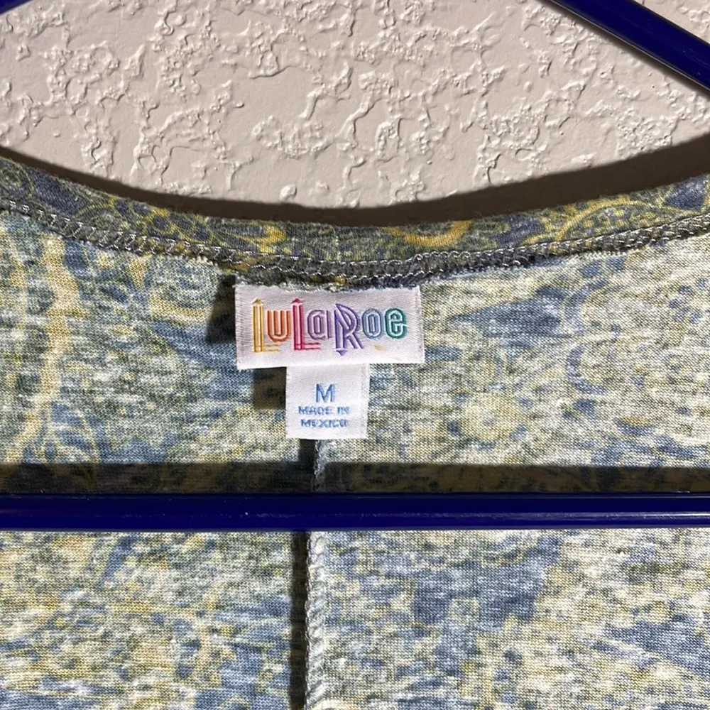 Women's Lularoe Lindsay Duster Kimono Blue Yellow Paisley Size Medium NWT #2339 - Image 5