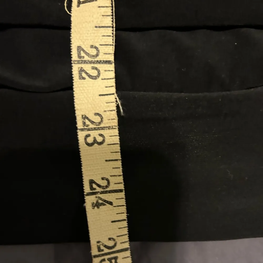 Fashion bug black rhinestone cold shoulder blouse size medium - Image 8