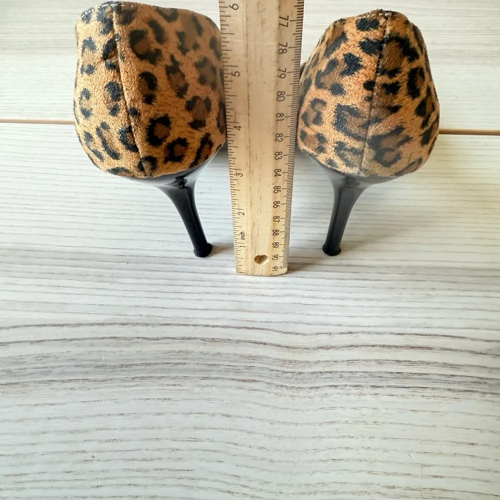 Leopard print pumps 3 inch heel luxury glam women size 7 Tan - Image 4