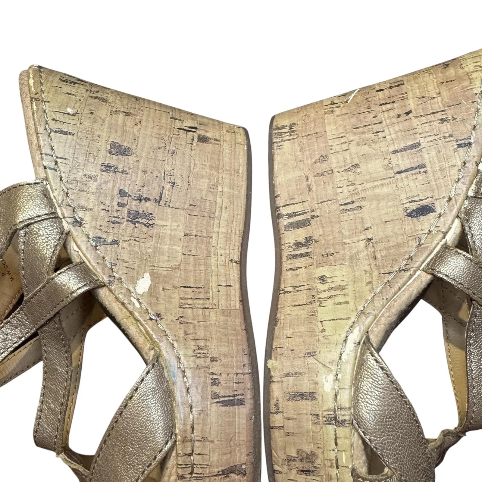 BOC Born Concept Shoes‎ Womens Size 9 40.5 Wedge Sandals Strappy Cork Platform Gold - Image 6
