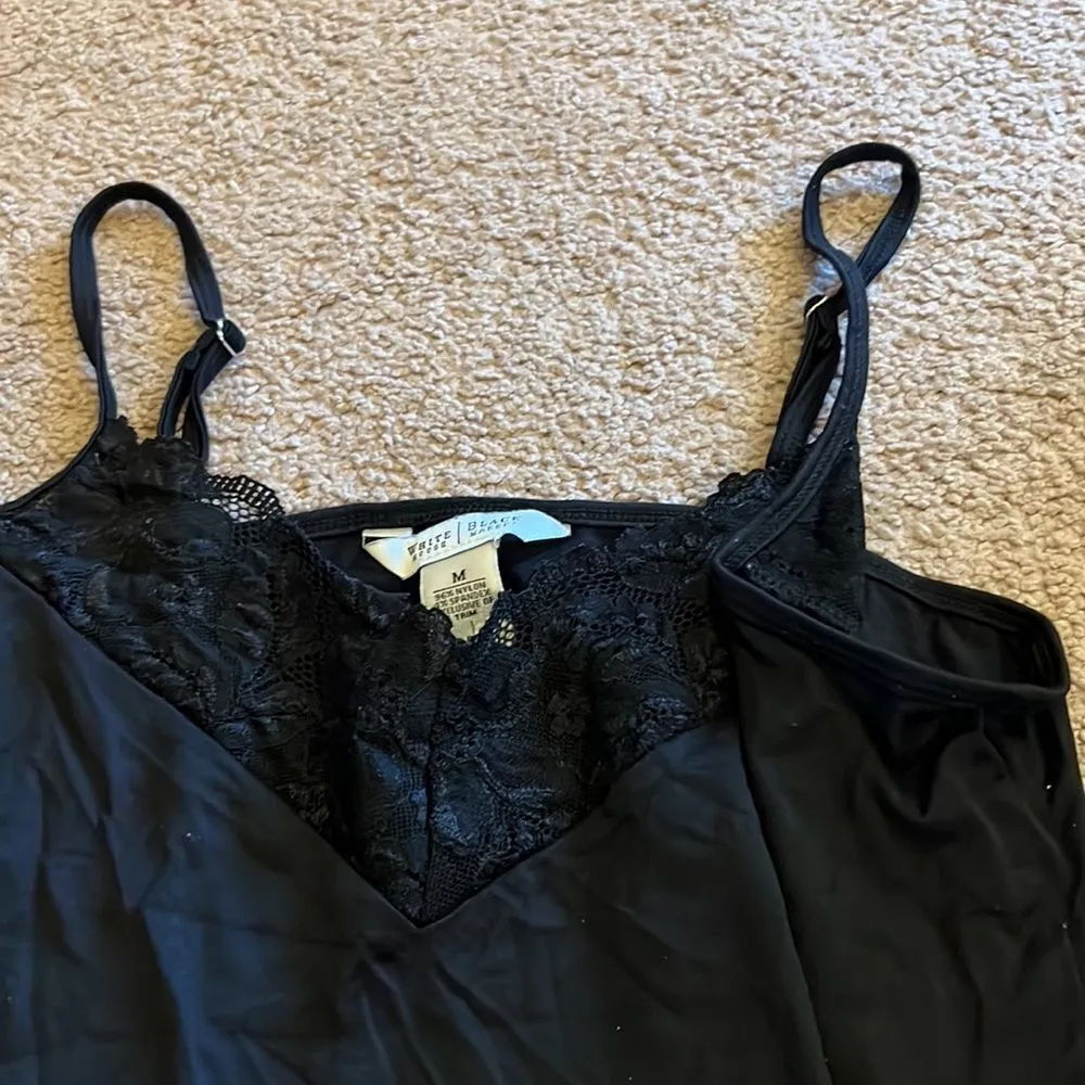 White House black market lace tank top M - Image 6