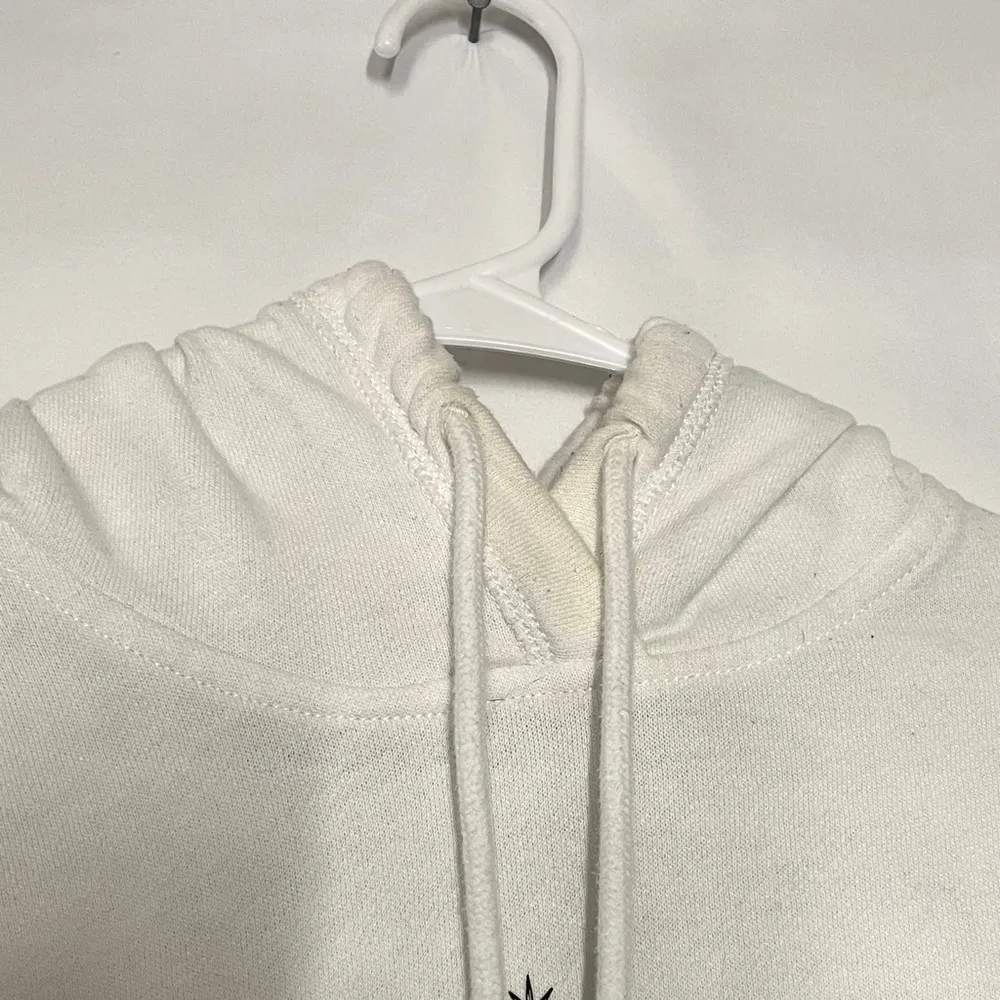 Hollister Graphic Hoodie - Image 5