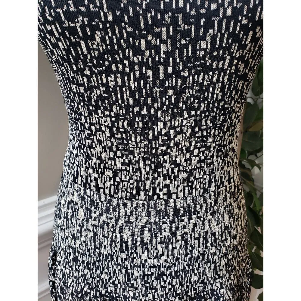 Saks Fifth Avenue Sweater Dress Women's S Black White Geometric Knit Scoop Neck - Image 5