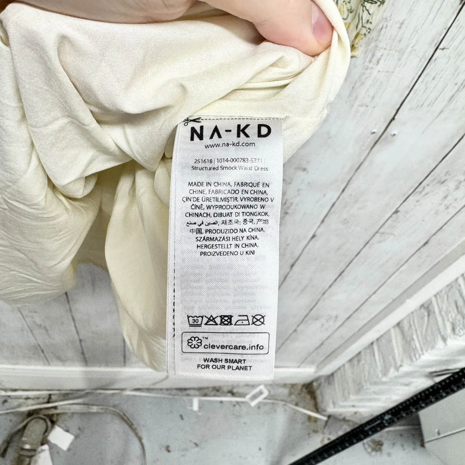 NA-KD Dress Women Sz 36 Cream Floral V-Neck Overlap Balloon Sleeve Smocked Mini - Image 4