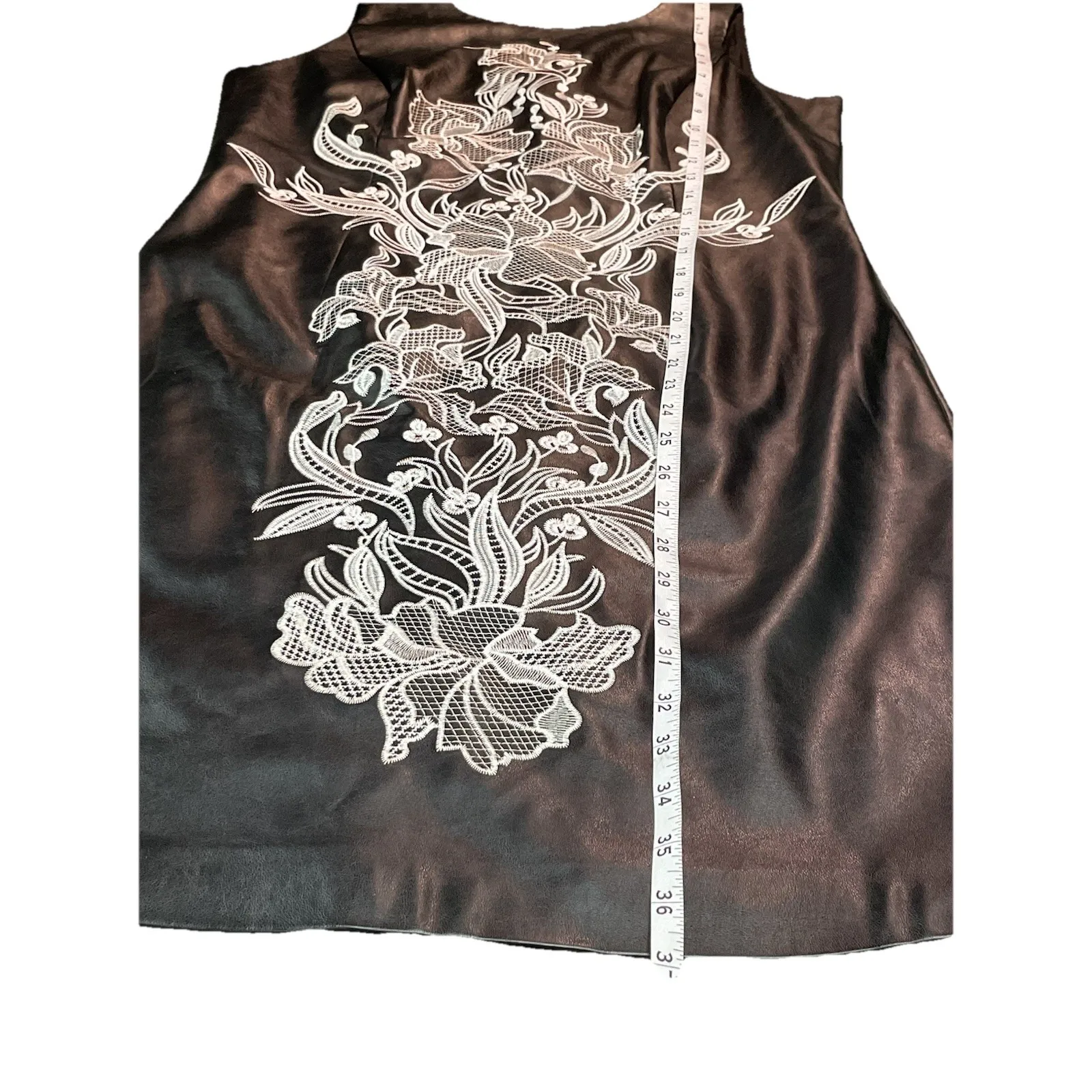 White House Black Market Women 8P Black Leather SL Embroidered Sheath Dress - Image 7