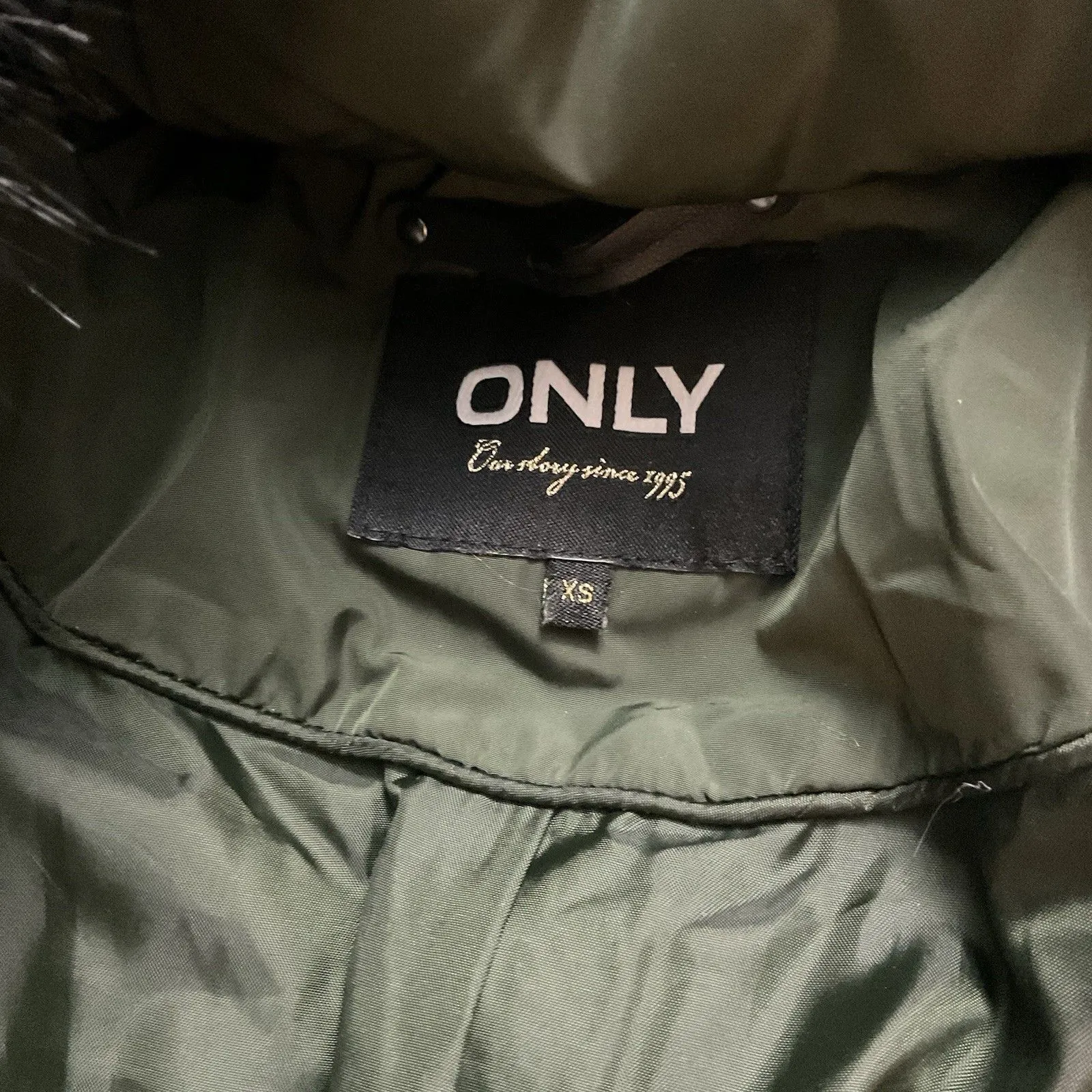 ONLY Olluna Quilted Dark Green Coat Long Hooded Faux Fur Size XS - Image 5