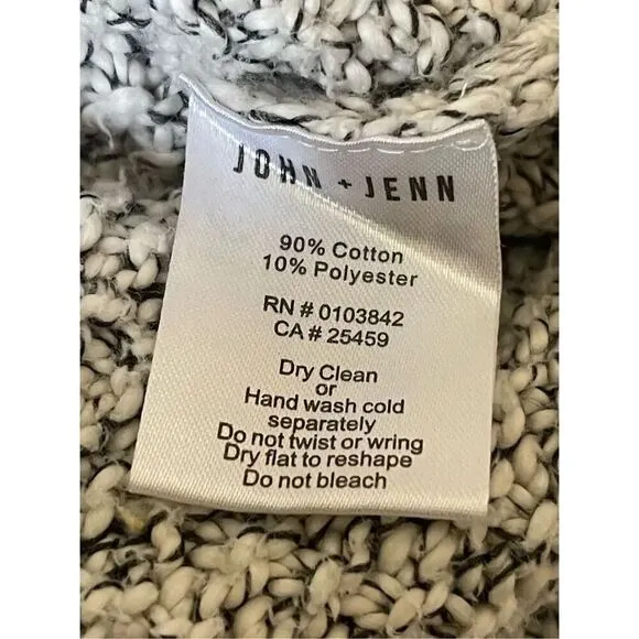 S1‎ Gray Waffle Cable Knit V Neck Sweater Size Small - Image 5