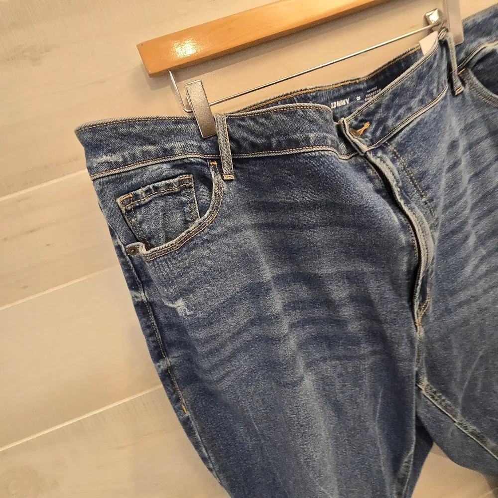 {28} NWT Old Navy Rockstar Super Skinny Mid Rise Jeans Plus Size - Image 7