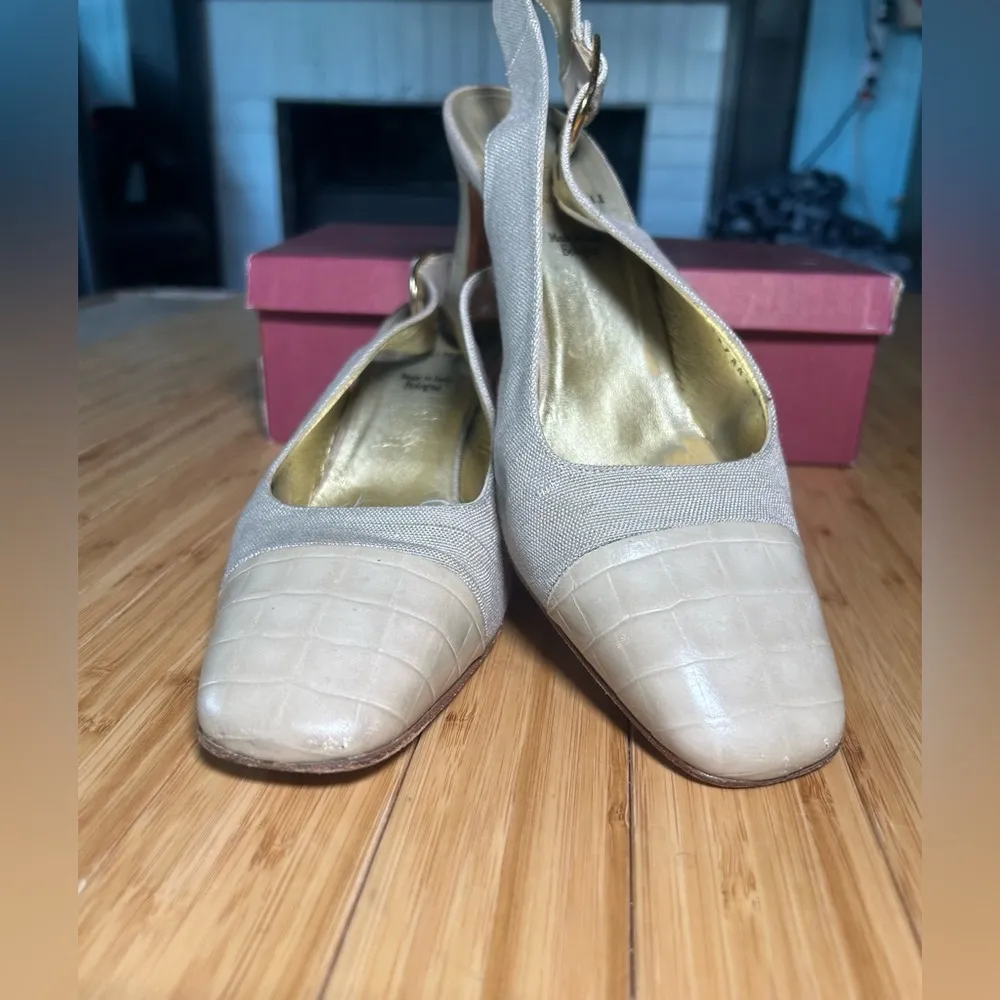 Bruno Magli Cream Canvas Band Slingback Heels with Cap Toe Size 10 White - Image 2