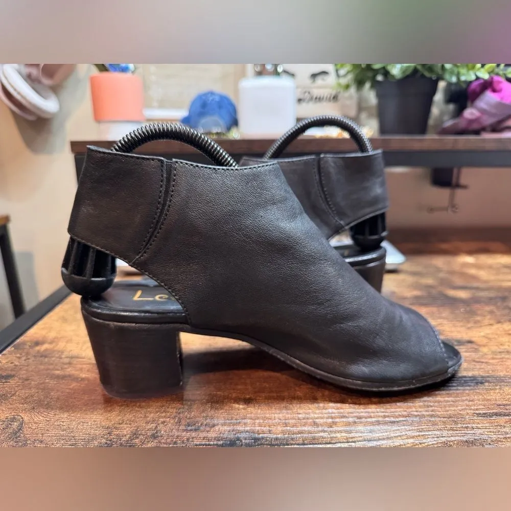 Lemare‎ Black booties size 38 eu/ 7 US - Image 8